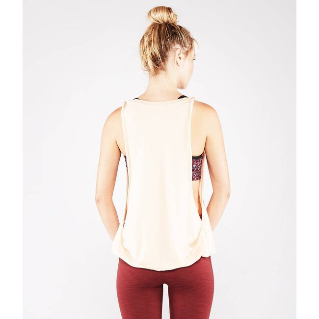 Manduka Enlight Twist Tank - Light Peach