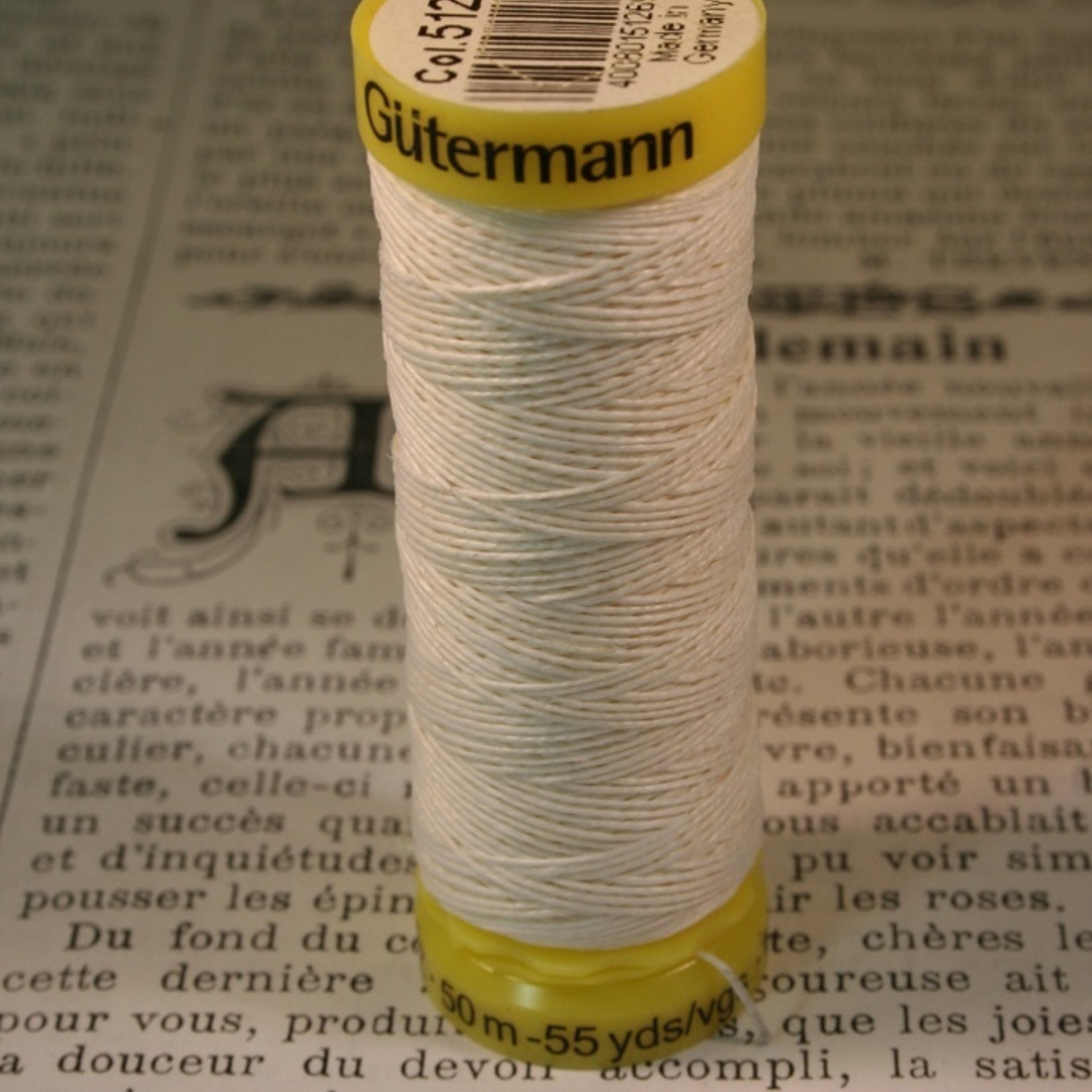 Gutermann Linnen garen wit.