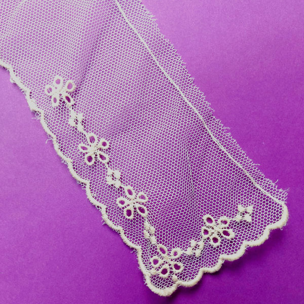 Vintage and Antique Lace La Rose Passementarie