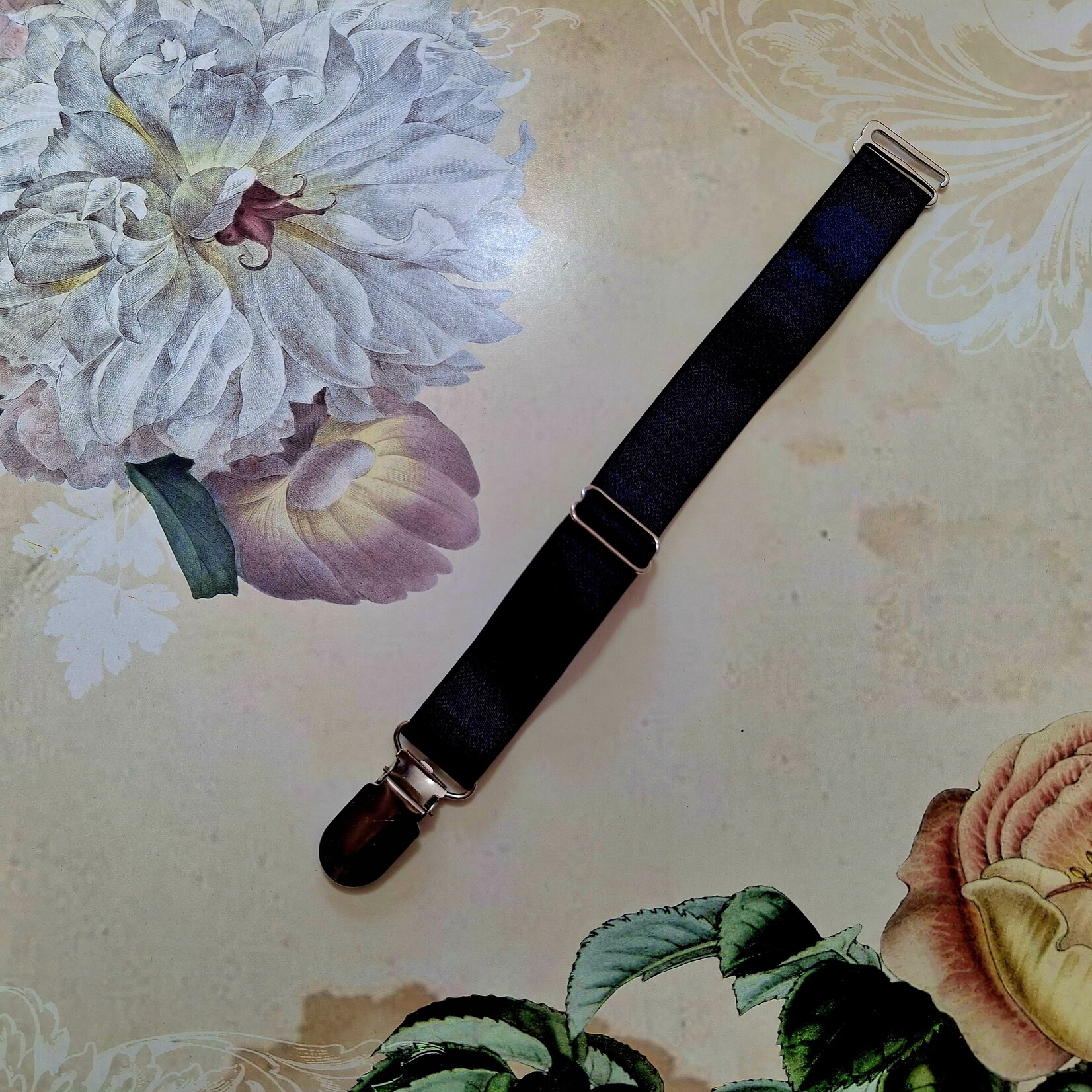 Loose garters with hook  Heavy Duty