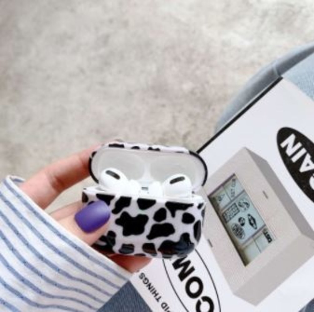 ShieldCase® Shieldcase Holy Cow Apple Airpods Pro case (zwart/wit) ShieldCase® Shieldcase Holy Cow Apple Airpods Pro case (zwart/wit)