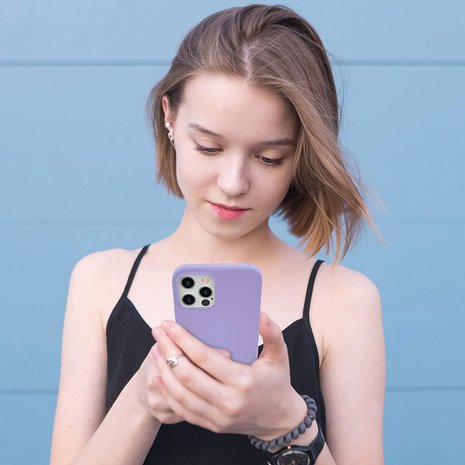ShieldCase® ShieldCase Silicone case iPhone 12 Pro - 6.1 inch (lichtpaars)