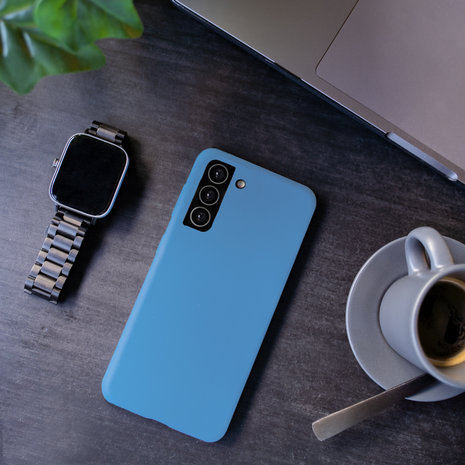 Coverzs Coverzs Luxe Liquid Silicone case Samsung Galaxy S21 Plus (lichtblauw)