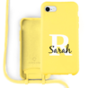 Coverzs Coverzs Silicone case met koord iPhone 7/8/SE2020 (Geel) - Initial + name Coverzs Coverzs Silicone case met koord iPhone 7/8/SE2020 (Geel) - Initial + name