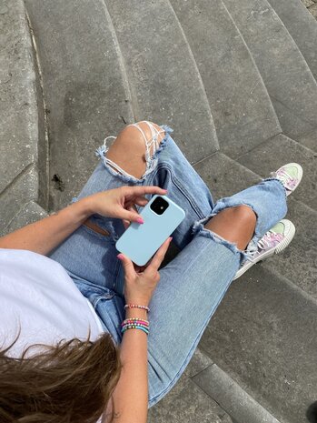 Coverzs Coverzs Pastel siliconen hoesje iPhone 12 Pro Max (blauw)