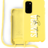 Coverzs Coverzs Silicone case met koord Samsung Galaxy S20 (Geel) - Verticaal + Name Coverzs Coverzs Silicone case met koord Samsung Galaxy S20 (Geel) - Verticaal + Name