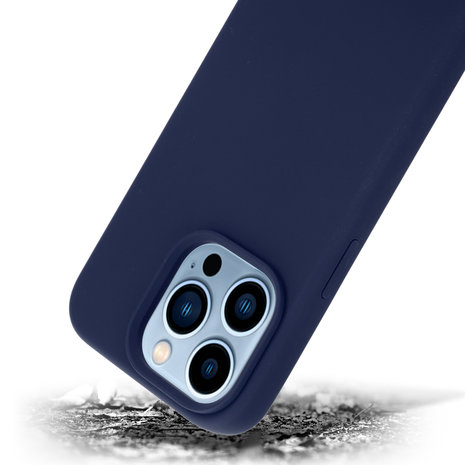 Coverzs Coverzs Luxe Liquid Silicone case iPhone 14 Pro (royaal blauw)