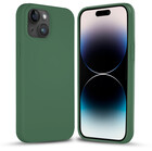 Coverzs Coverzs Solid silicone case iPhone 14 (dennengroen)
