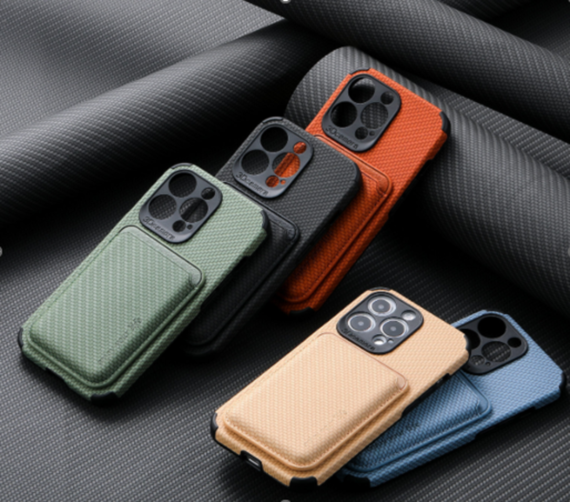 Coverzs Coverzs iPhone 12 Magsafe gevlochten hoesje met pasjeshouder (groen) Coverzs Coverzs iPhone 12 Magsafe gevlochten hoesje met pasjeshouder (groen)