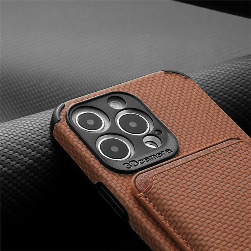 Coverzs Coverzs iPhone 12 Pro Magsafe gevlochten hoesje met pasjeshouder (bruin) Coverzs Coverzs iPhone 12 Pro Magsafe gevlochten hoesje met pasjeshouder (bruin)