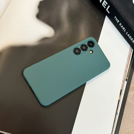 ShieldCase® ShieldCase Samsung Galaxy S24 silicone hoesje (donkergroen)
