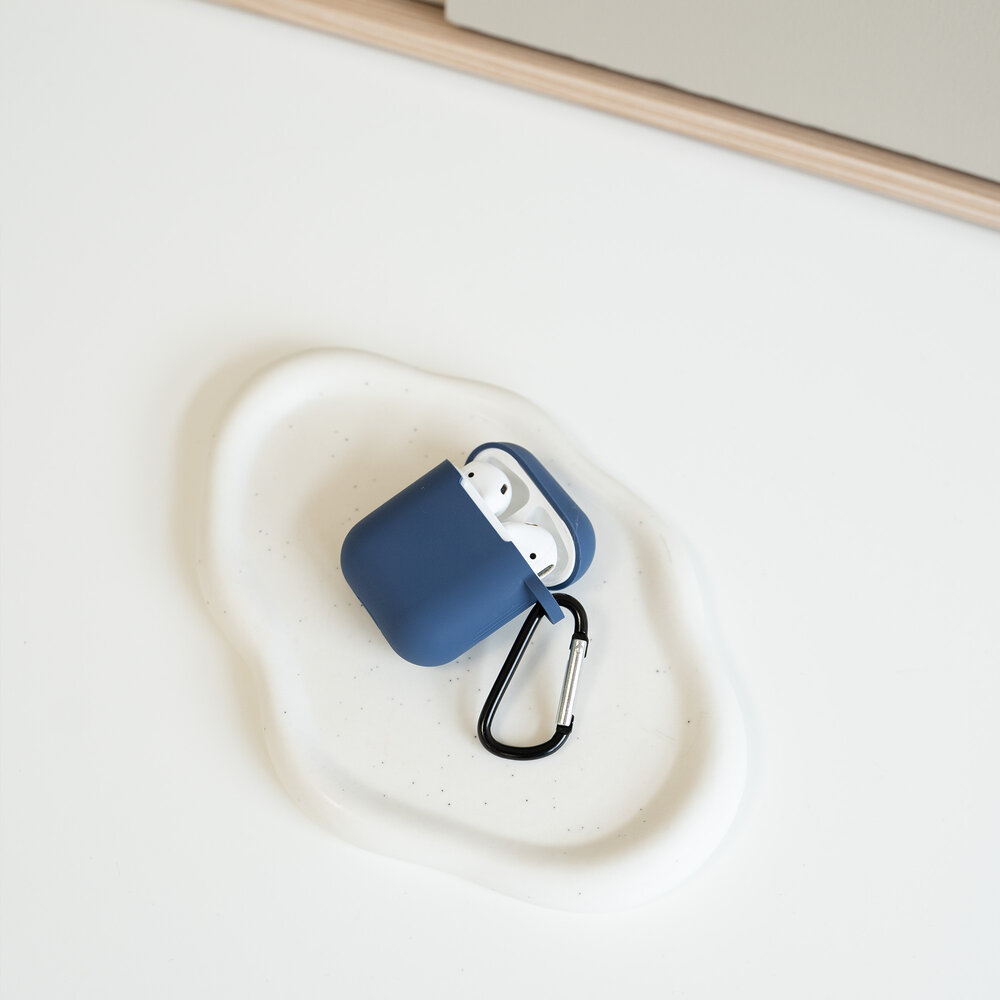 ShieldCase® Shieldcase Apple Airpods silicone case (donkerblauw)