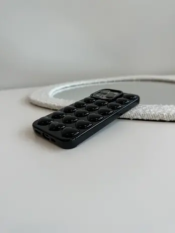 xoxo Wildhearts xoxo Wildhearts Heartbreaker Black - iPhone 14 xoxo Wildhearts xoxo Wildhearts Heartbreaker Black - iPhone 14