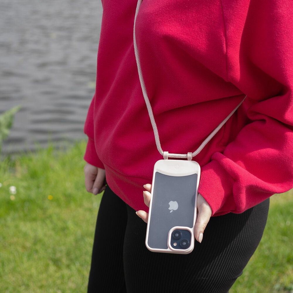 Coverzs Coverzs iPhone X Mat hoesje met koord (roze)