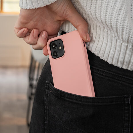 ShieldCase® ShieldCase Silicone case iPhone 12  - 6.1 inch (roze)
