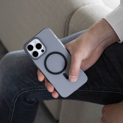 Coverzs Coverzs iPhone 14 Pro Max golvende hard case met MagSafe (zwart) Coverzs Coverzs iPhone 14 Pro Max golvende hard case met MagSafe (zwart)