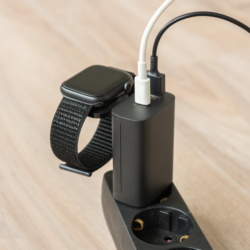 Strap-it® Strap-it 23W adapter met Apple Watch oplader Strap-it® Strap-it 23W adapter met Apple Watch oplader