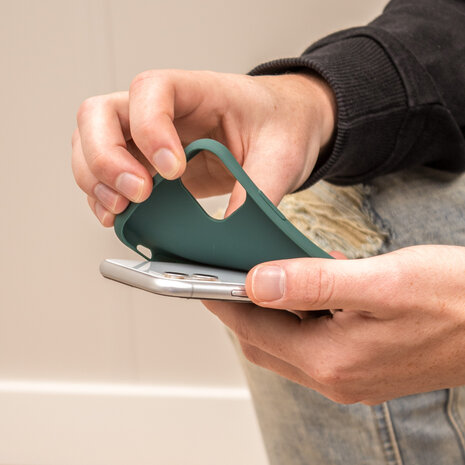 ShieldCase® ShieldCase iPhone 13 Mini silicone case (donkergroen)