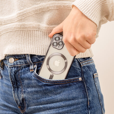 Coverzs Coverzs iPhone 13 Magsafe hoesje met camera cover (zwart) Coverzs Coverzs iPhone 13 Magsafe hoesje met camera cover (zwart)