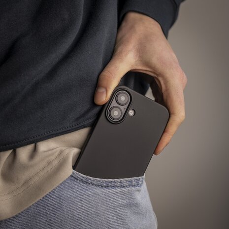 ShieldCase® ShieldCase iPhone 16 siliconen hoesje (zwart)