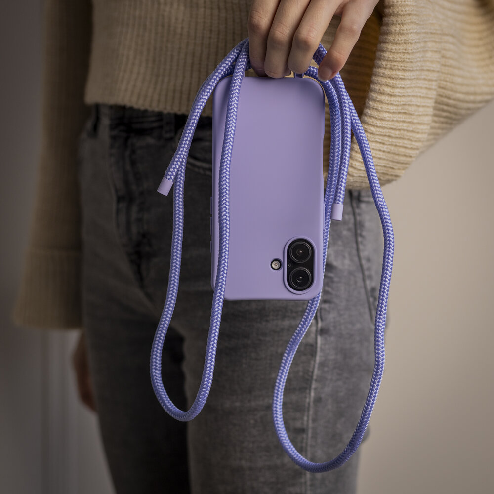 Coverzs Coverzs iPhone 16 siliconen hoesje met koord (paars)