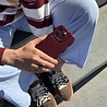 xoxo Wildhearts xoxo Wildhearts Glossy Wavy Case Burgundy - iPhone 15 Plus hoesje xoxo Wildhearts xoxo Wildhearts Glossy Wavy Case Burgundy - iPhone 15 Plus hoesje