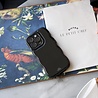 xoxo Wildhearts xoxo Wildhearts Glossy Wavy Case Black - iPhone 13 hoesje xoxo Wildhearts xoxo Wildhearts Glossy Wavy Case Black - iPhone 13 hoesje