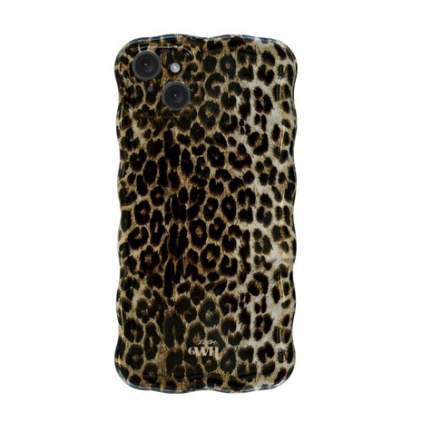 xoxo Wildhearts xoxo Wildhearts Glossy Wavy Case Wild Soul - iPhone 15 hoesje xoxo Wildhearts xoxo Wildhearts Glossy Wavy Case Wild Soul - iPhone 15 hoesje