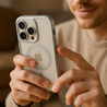 Coverzs Coverzs iPhone 13 Pro clear MagSafe hardcase (zilver) Coverzs Coverzs iPhone 13 Pro clear MagSafe hardcase (zilver)