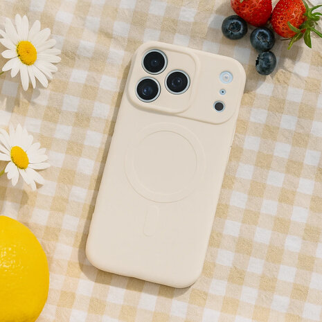 ShieldCase® ShieldCase iPhone 17 Pro Siliconen MagSafe back cover (beige)