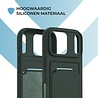 ShieldCase® ShieldCase iPhone 17 Pro Max siliconen hoesje met pasjeshouder (donkergroen)