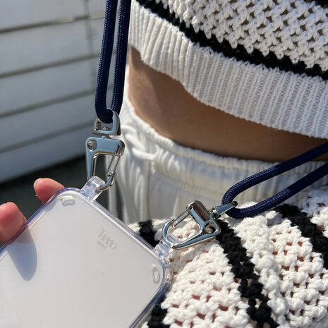 xoxo Wildhearts xoxo Wildhearts iPhone 17 Pro Max - Navy Overload Transparant koordhoesje xoxo Wildhearts xoxo Wildhearts iPhone 17 Pro Max - Navy Overload Transparant koordhoesje