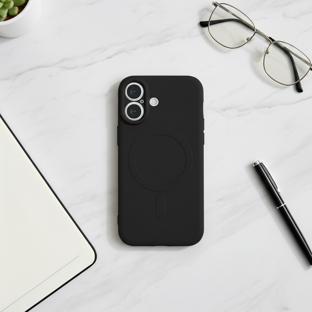 ShieldCase® ShieldCase iPhone 17 Siliconen MagSafe back cover (zwart)