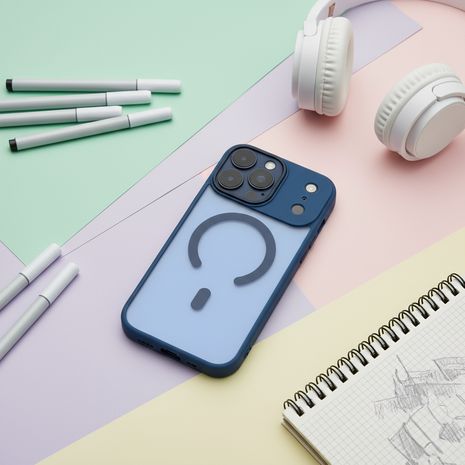 Coverzs Coverzs iPhone 17 Pro matte MagSafe case met camera cover (donkerblauw) Coverzs Coverzs iPhone 17 Pro matte MagSafe case met camera cover (donkerblauw)