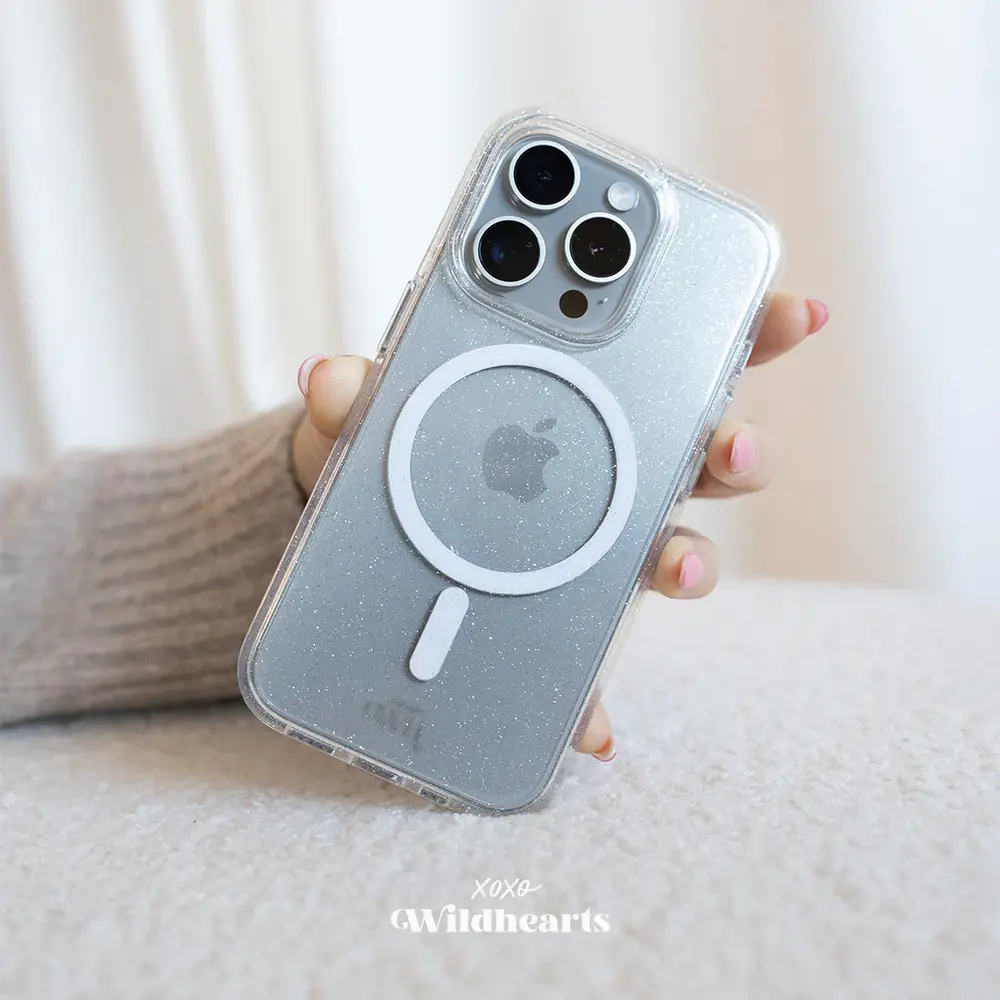 xoxo Wildhearts xoxo Wildhearts iPhone 17e Sparkle Away MagSafe case (transparant)