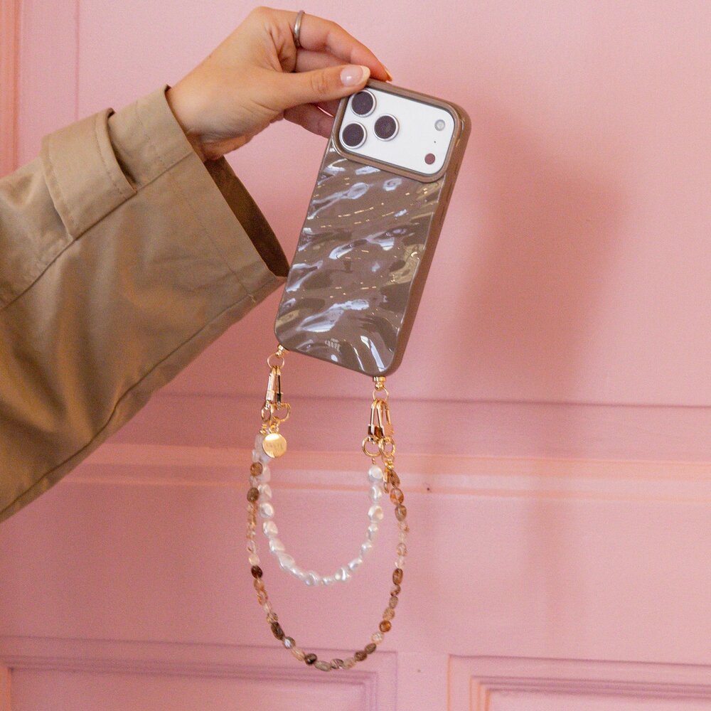 xoxo Wildhearts xoxo Wildhearts iPhone 17 - Glaze Cord Case - Soft Taupe & Pearls