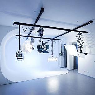 Compact Ceiling Track System 5 0 X 5 0m At Fotoflits Com Fotoflits