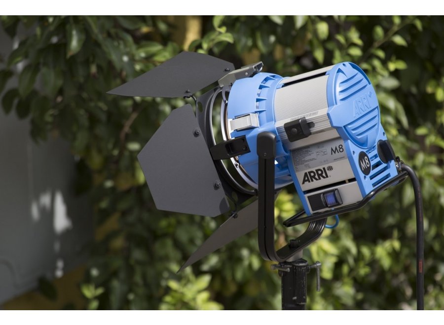 Arri M8 HMI lamp Blue/Silver
