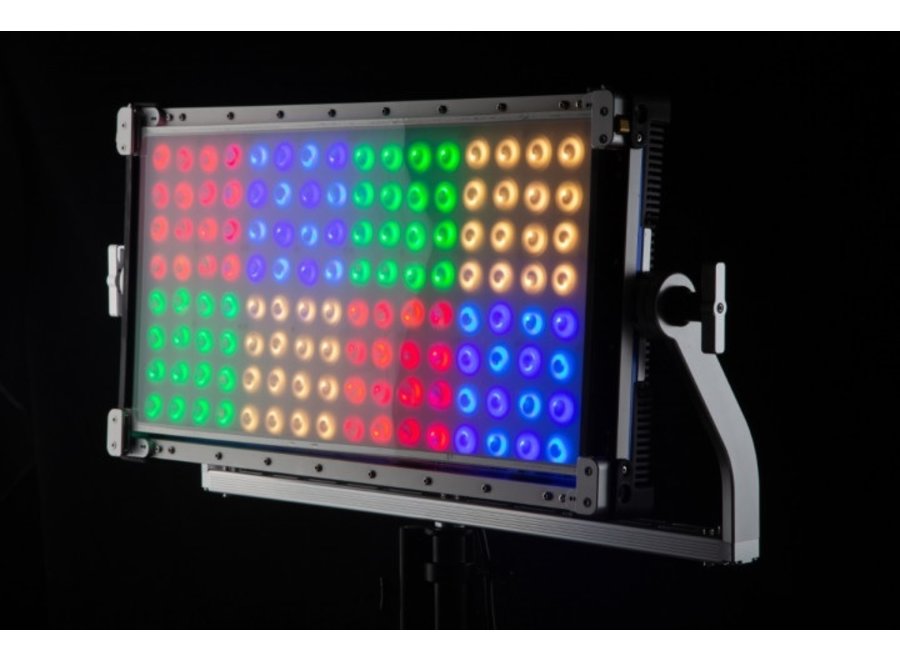 Creamsource Vortex8 650W Colour LED Panel