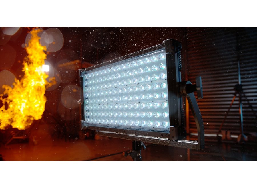 Creamsource Vortex8 650W Colour LED Panel