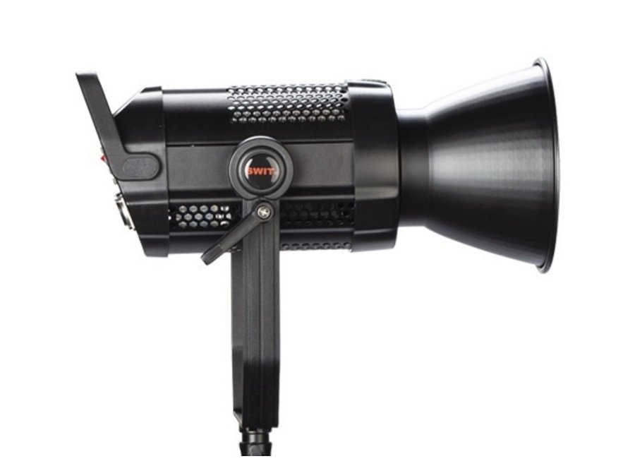 Swit BL-150E 150W Bowens Mount COB LED Light