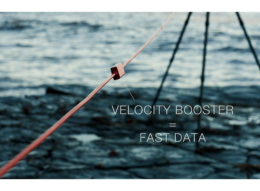 IQwire 33B Tether cable USB-C Micro-B Right Angle (90°) 10m.