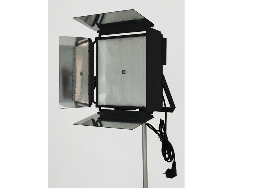 HPL-70 Studio LED Light