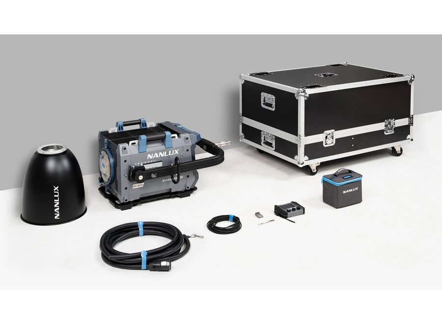 Nanlux Evoke 5000 Bi-Color Spot Light + Reflector & Flight Case