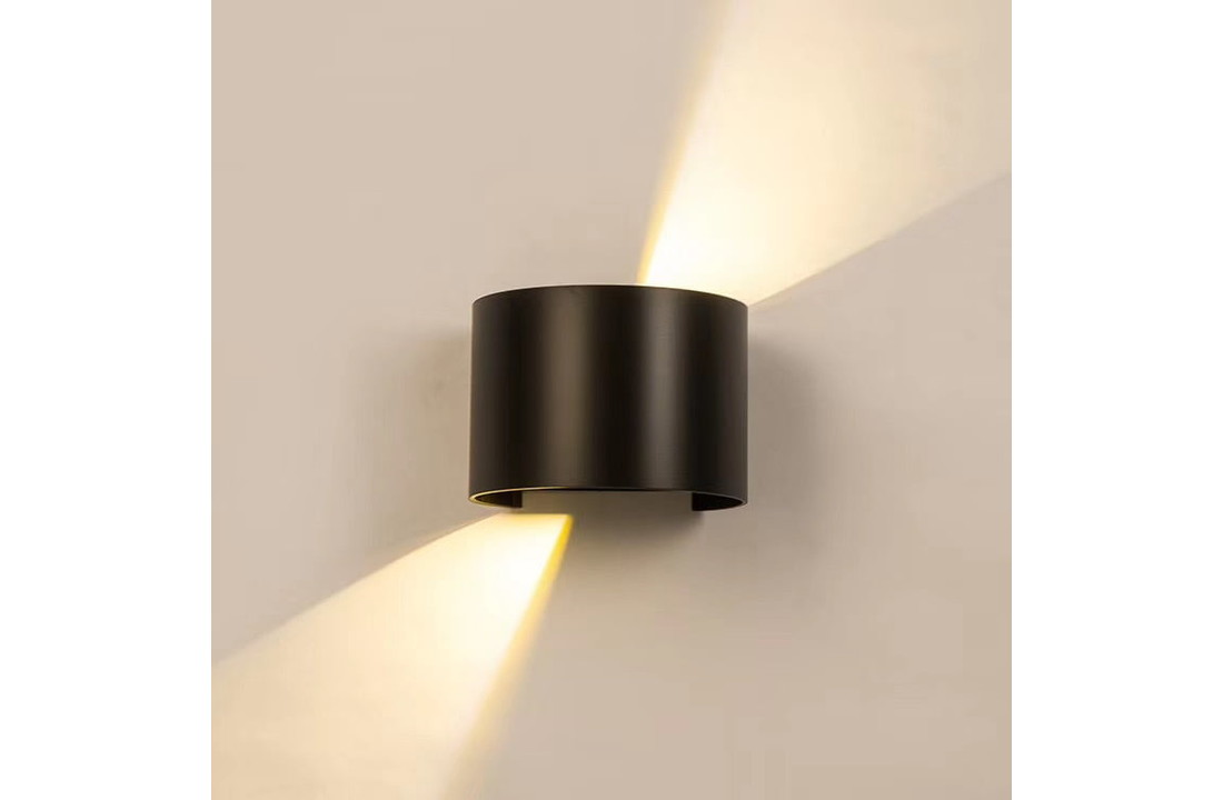 Dimbare LED Wandlamp Thebe - Mat Zwart -6 Watt - 3000K - IP65
