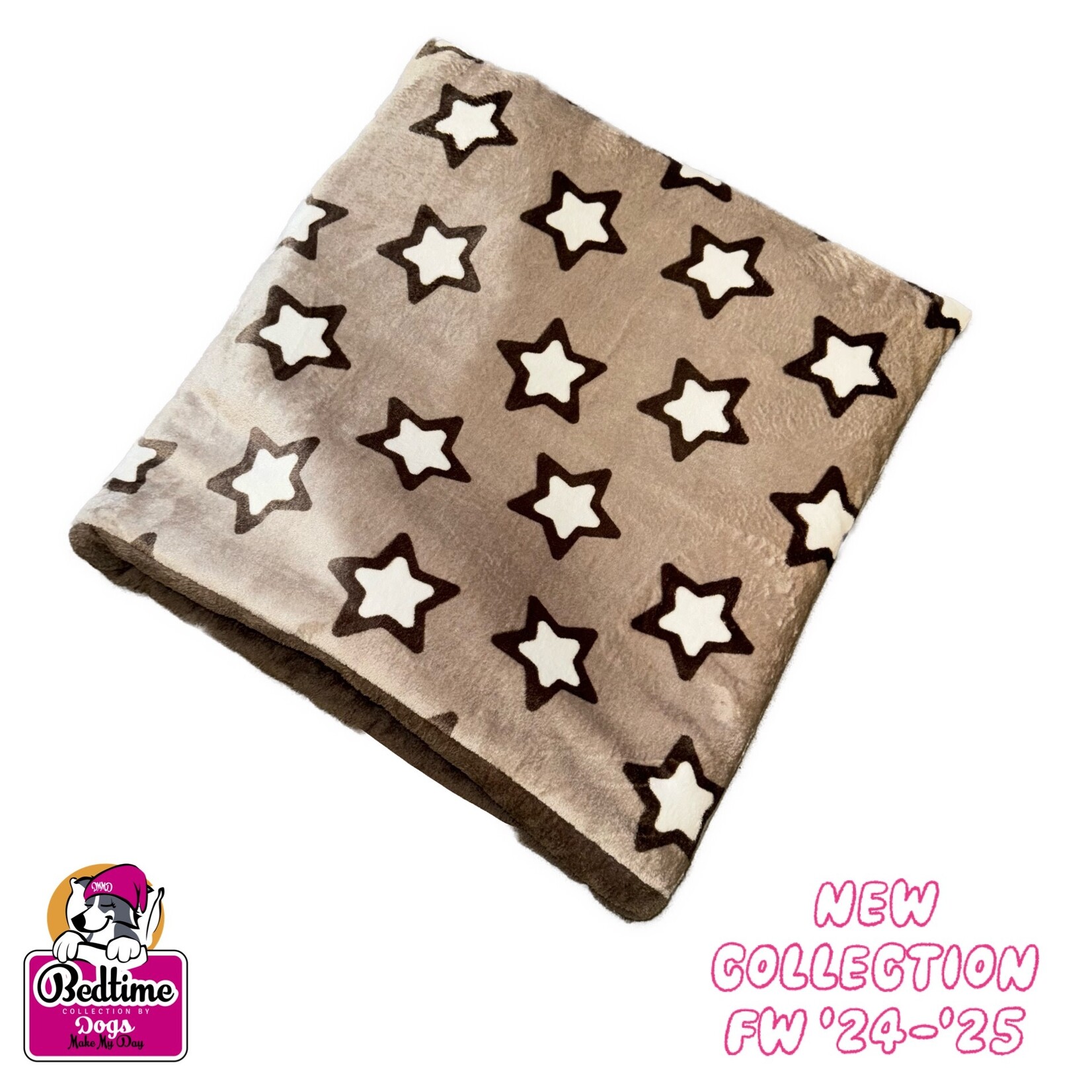 Dogs Make My Day hondenslaapzak beige/bruine sterren