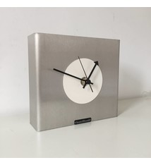 ChantalBrandO Tafelklok Nike White