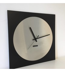 ChantalBrandO Wandklok TOPAZ Silver and Black