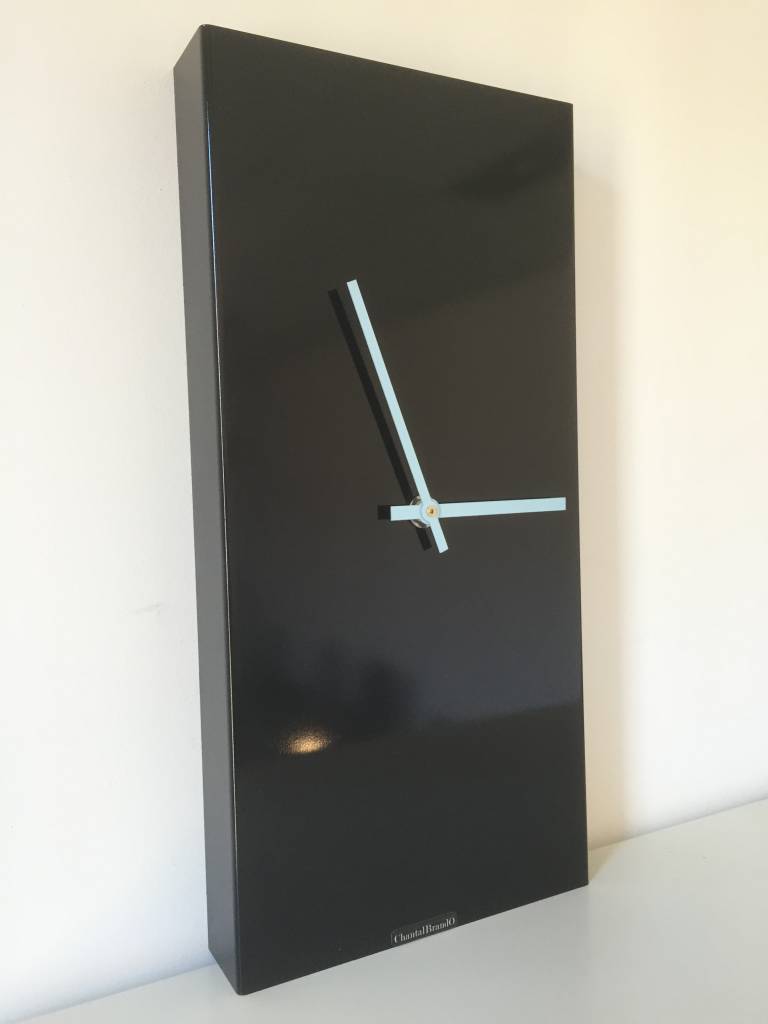 ChantalBrandO Wandklok RVS Black Beauty