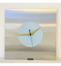 ChantalBrandO Wandklok RVS Blue & Yellow Modern Design